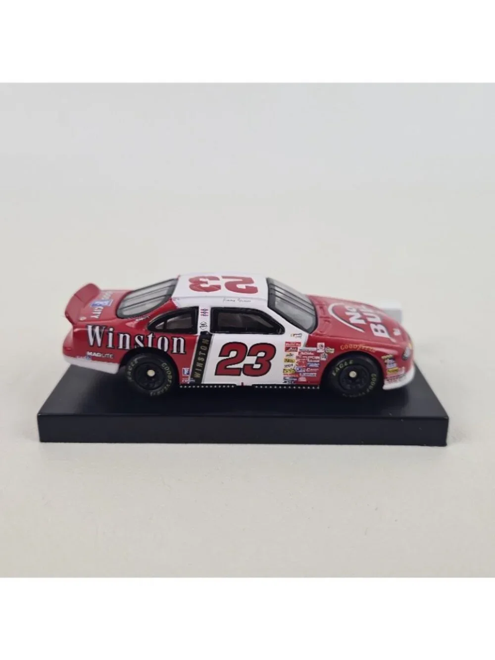 Action 1:64 Team Winston No Bull 1999 #23 Jimmy Spencer Nascar Diecast 90108